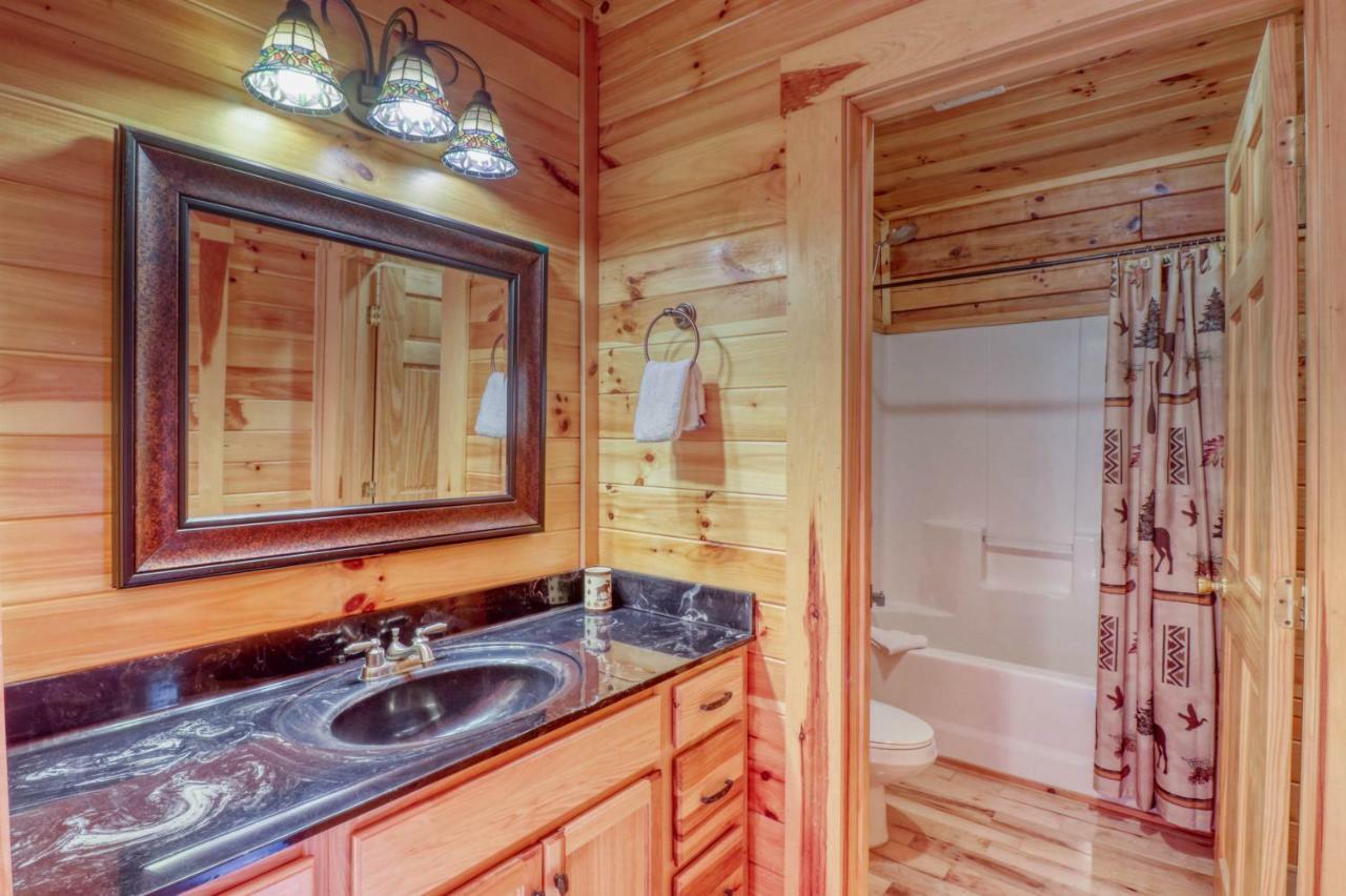 3 Bed 3 Bath Vacation Home In 위티어 외부 사진