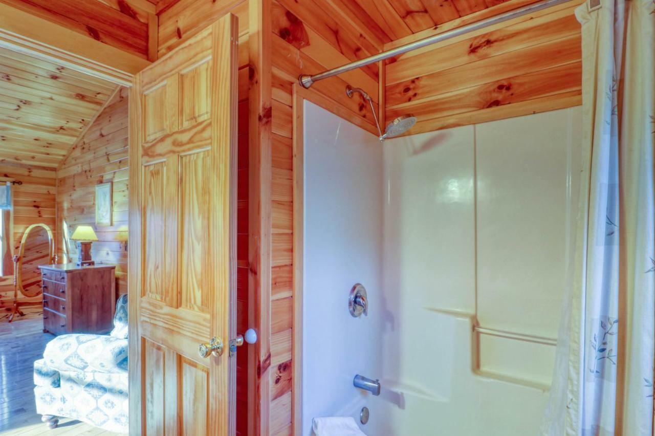 3 Bed 3 Bath Vacation Home In 위티어 외부 사진